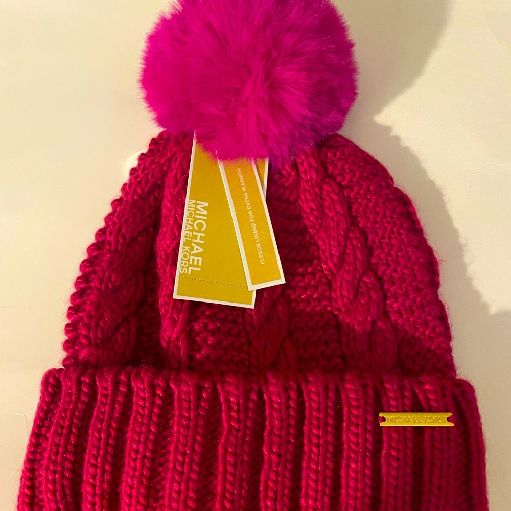 Knit women’s hat